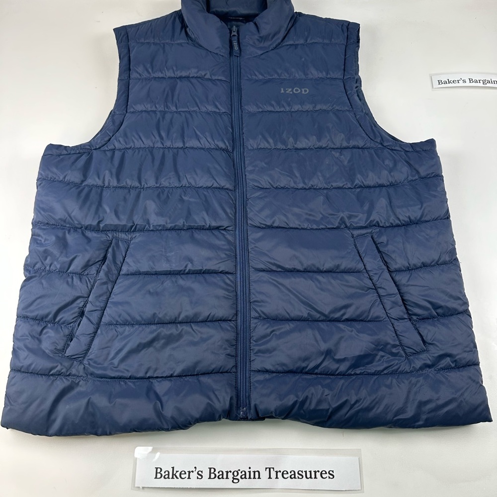 Izod Men's Navy Quilted Vest